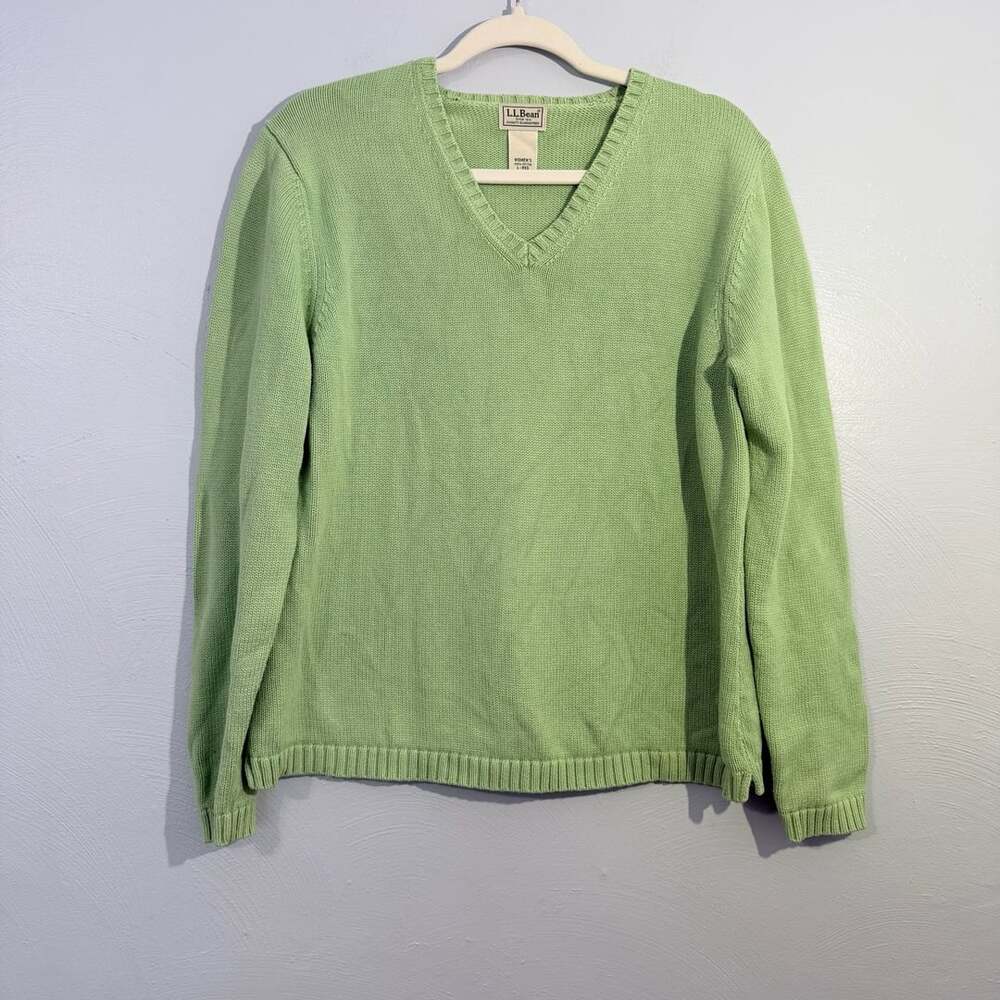L.L. Bean V-Neck Cotton Sweater L-Reg Light Green